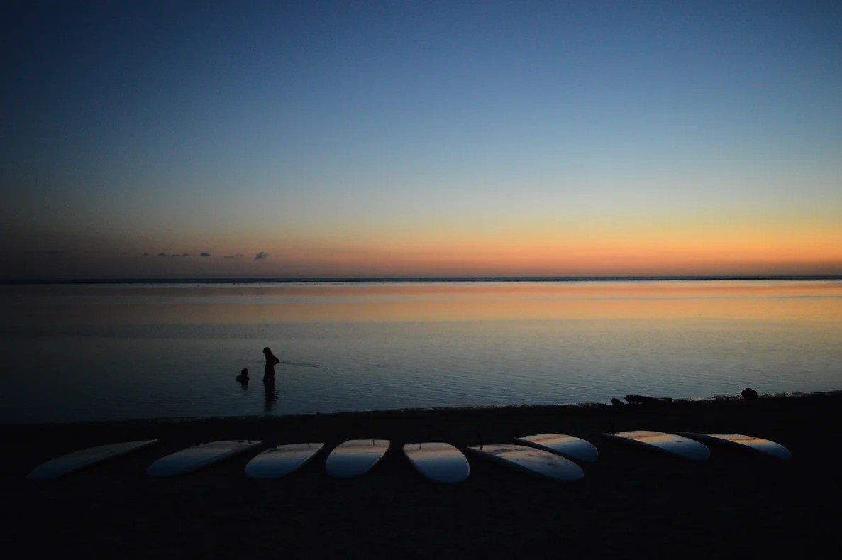 Billabong, Ecole de surf de La Réunion Station balnéaire La Saline-les-Bains 974