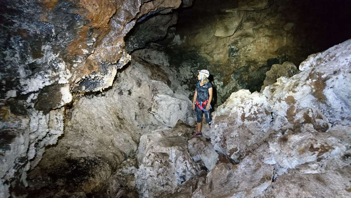 VOLCANORUN - TUNNEL DE LAVE / BIVOUAC SOUS TERRE Saint-Gilles 974