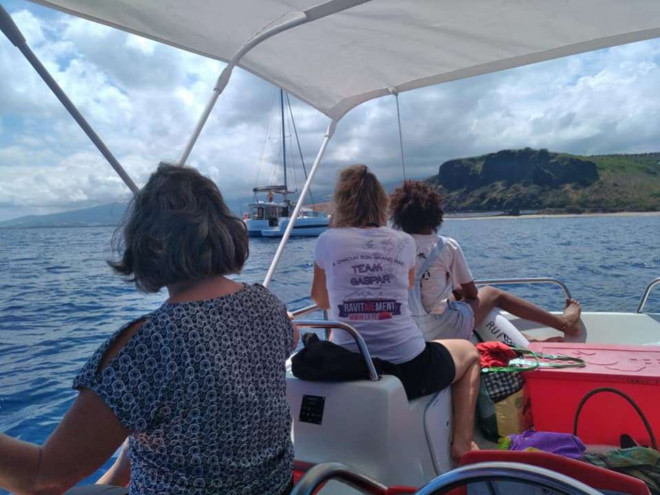 ECOLOC PEI BATEAU Saint-Gilles 974