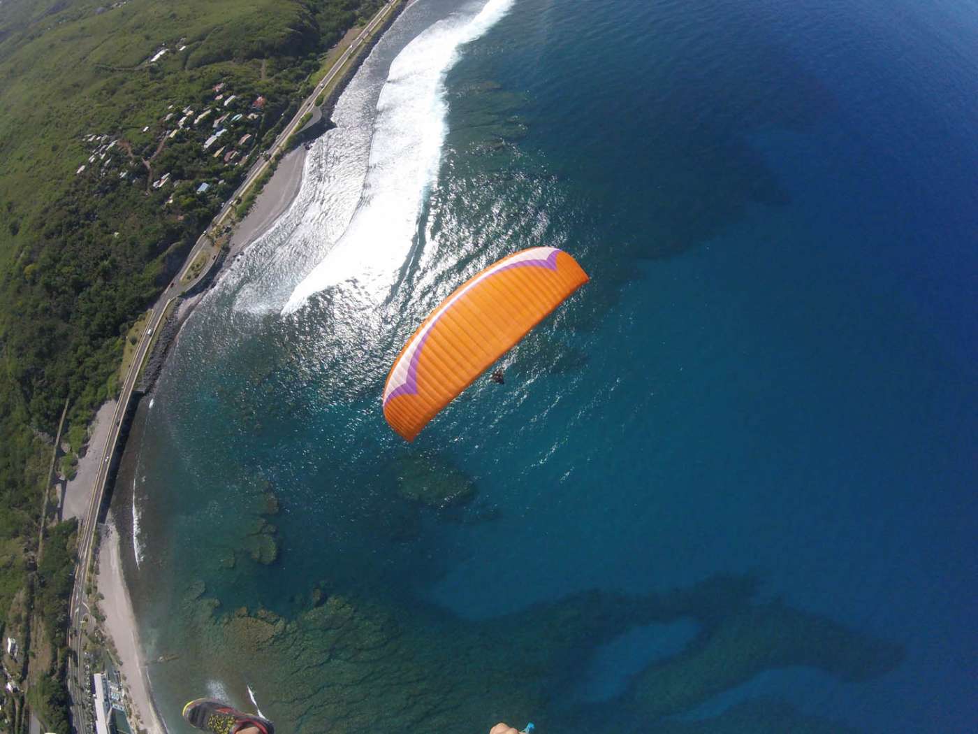 VOLCANIK PARAPENTE SAINT LEU REUNION 974