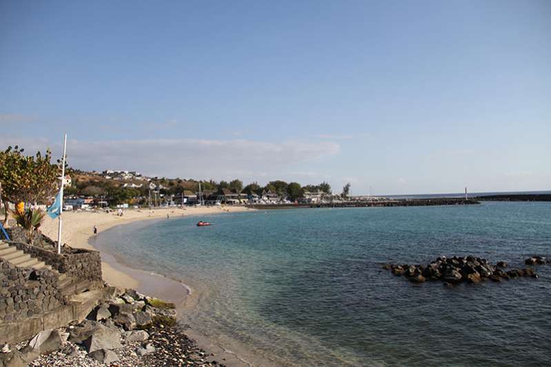 les roches noires : plage et esplanade à (re)découvrir 974