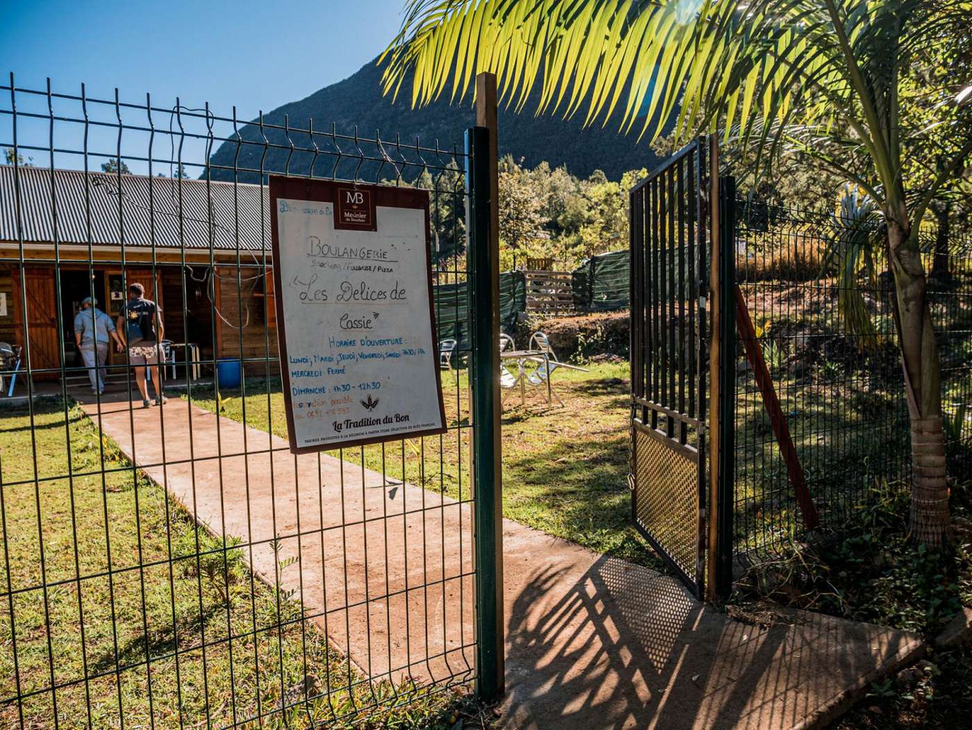 Les délices de cassie, une boulangerie artisanale au coeur de mafate 974