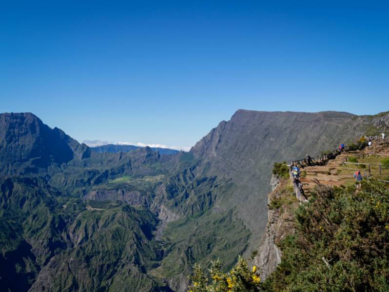 Pourquoi se lever tôt pendant les vacances à La Réunion ? 5 activités inoubliables à faire au lever du jour 974