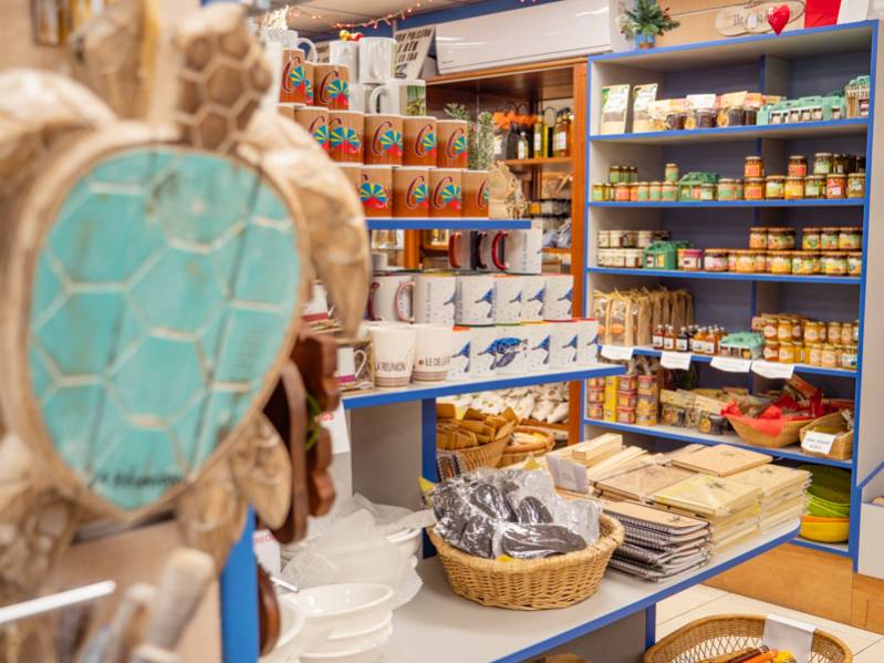 3 BOUTIQUES DE L'OUEST POUR DÉCOUVRIR L'ARTISANAT LOCAL ET ACHETER DES SOUVENIRS DE LA RÉUNION 974