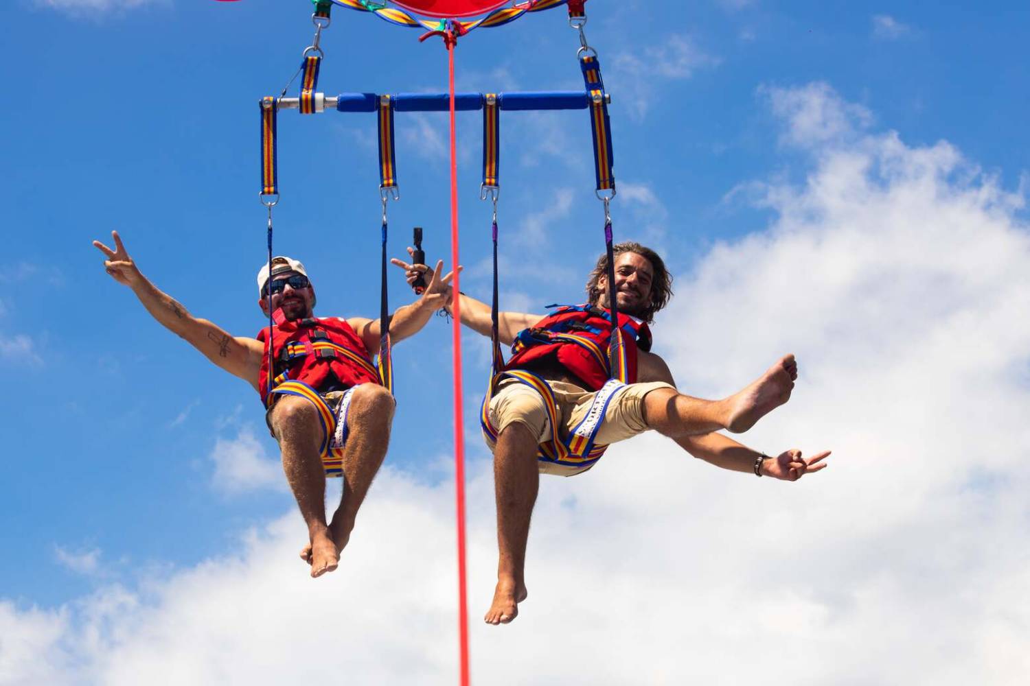 Décollez vers l'aventure : 5 Activités dans les Airs à tester dans l'Ouest de la Réunion ! 974