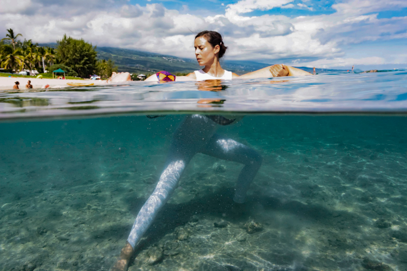 massage holisitque dans le lagon à l'ile de La Réunion
