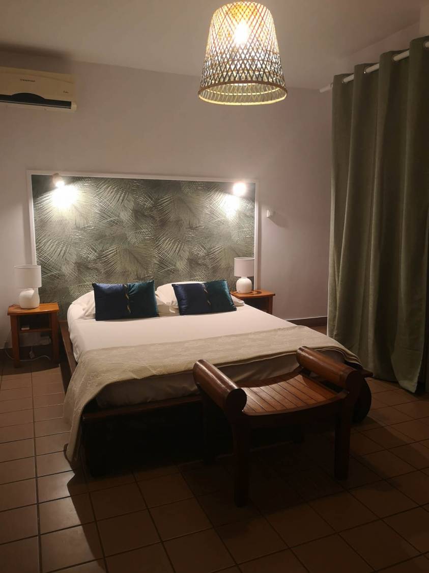 LE VACOA Saint-Gilles 974
