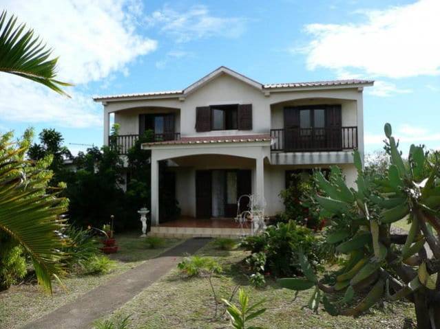 RAMASSAMY Anthony et Edith Saint-Paul 974