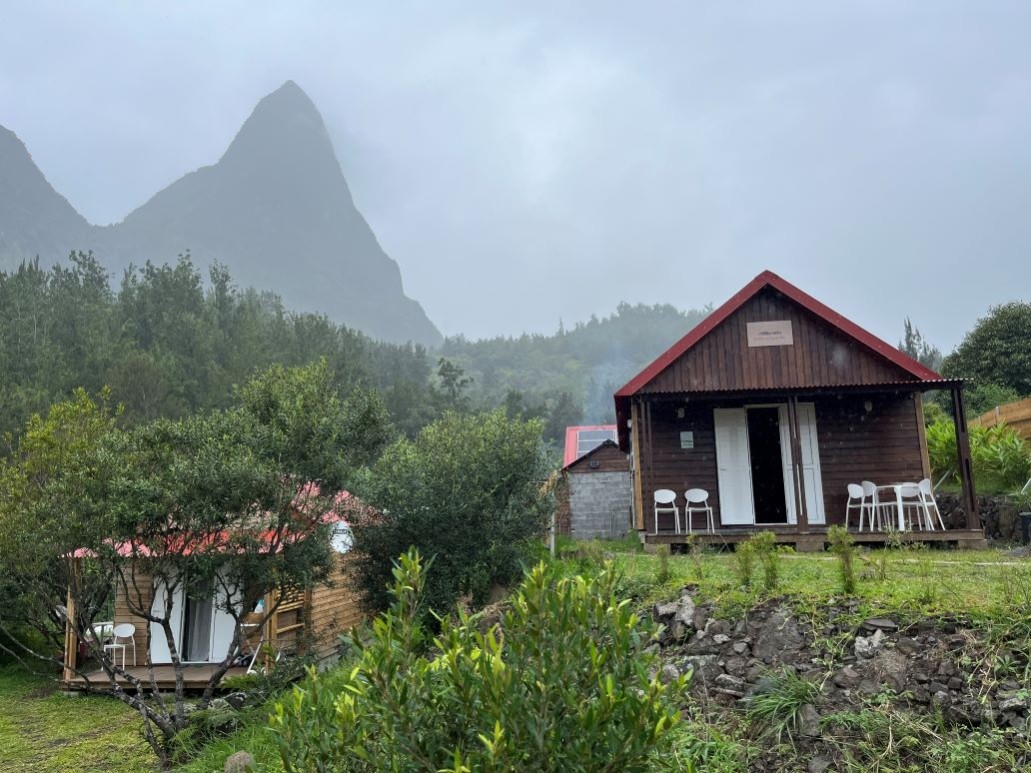 GÎTE LE RELAIS DE GRAND PLACE Mafate 974