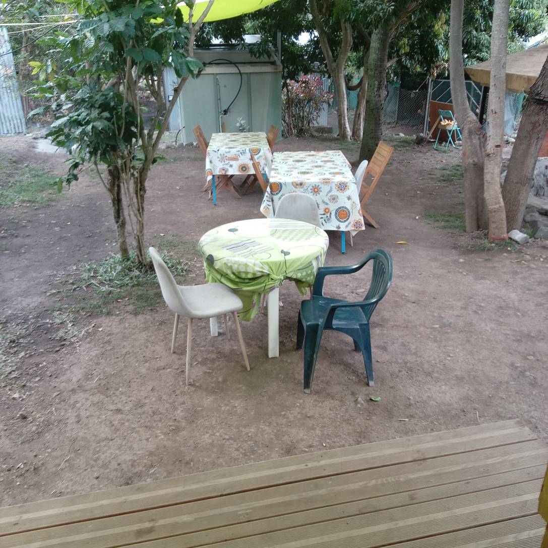 CHEZ PIFANE Mafate 974