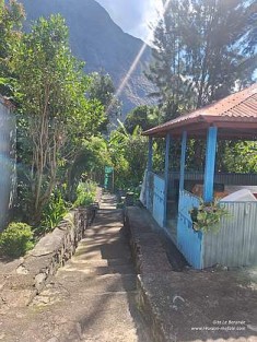 GÎTE LE BERANDE MAFATE 974