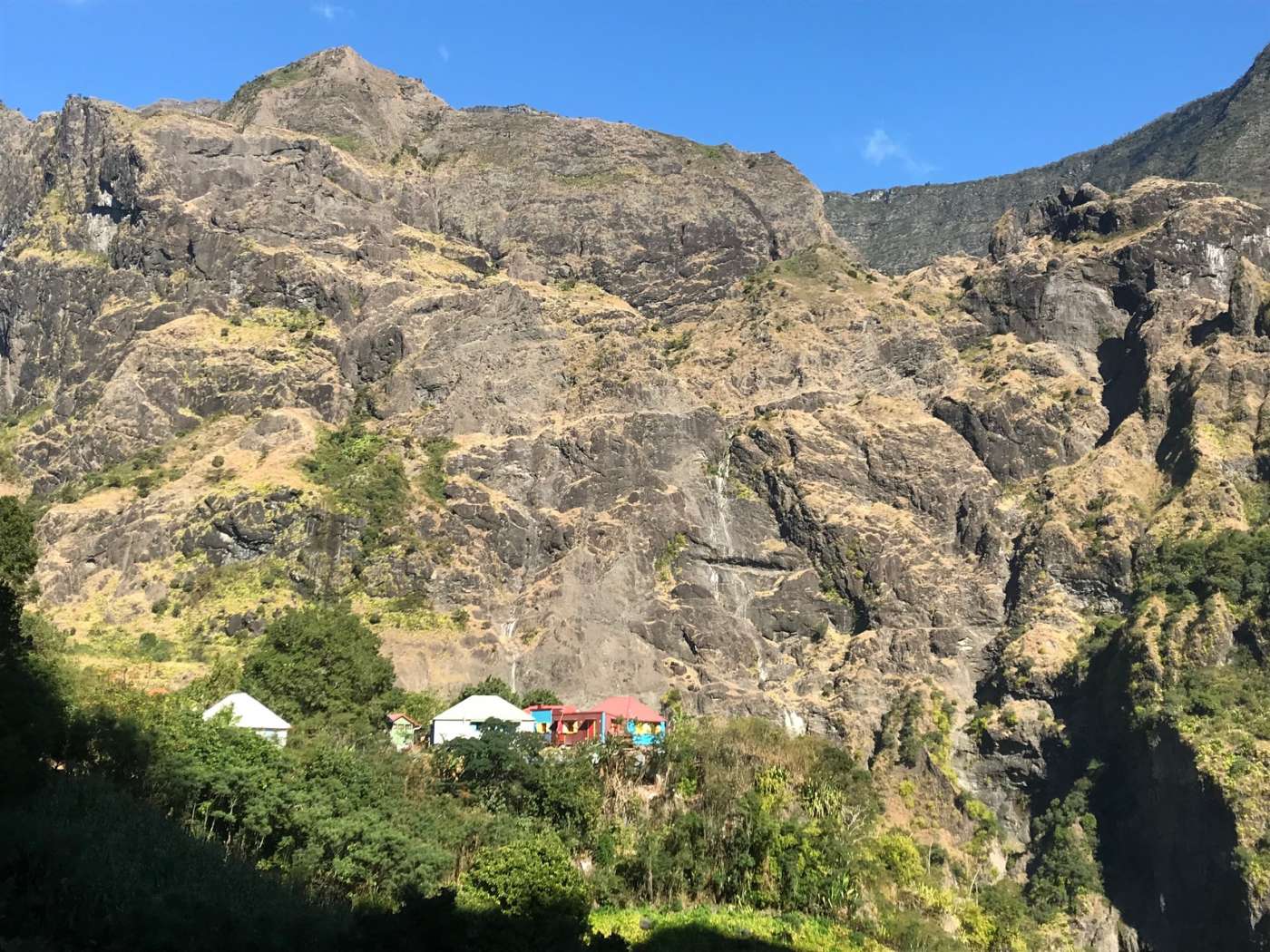 Gîte des Anthuriums Mafate Ilet des Lataniers 974