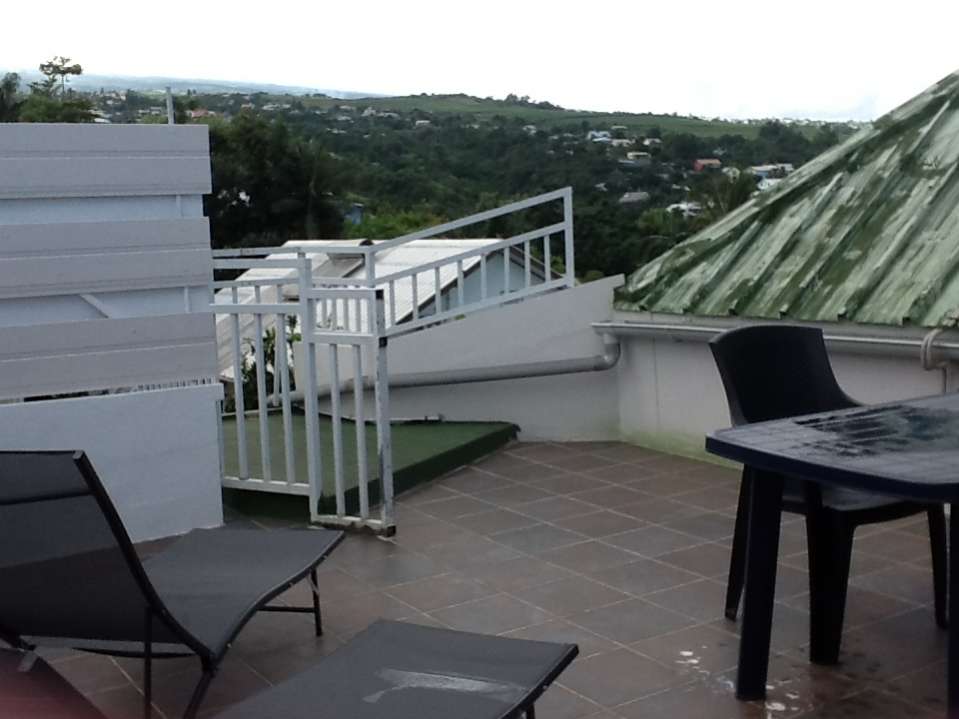 LES APPARTEMENTS DE FATIMA Saint-Gilles 974