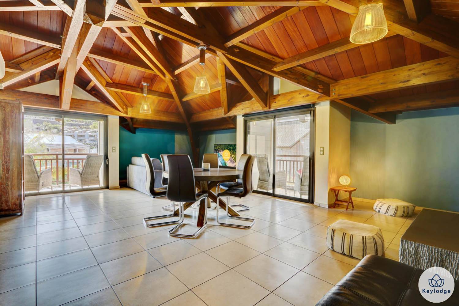 T4 LOFT OCÉAN SAINT GILLES REUNION 974
