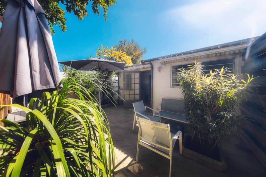 BUNGALOW T3 JASMIN SAINT-GILLES REUNION 974