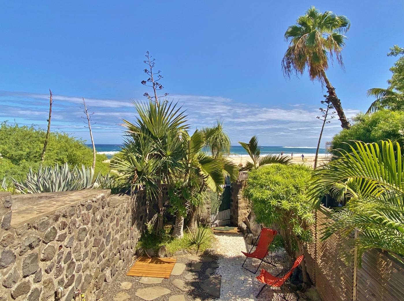 VILLA EDEN BEACH*** Saint-Gilles 974