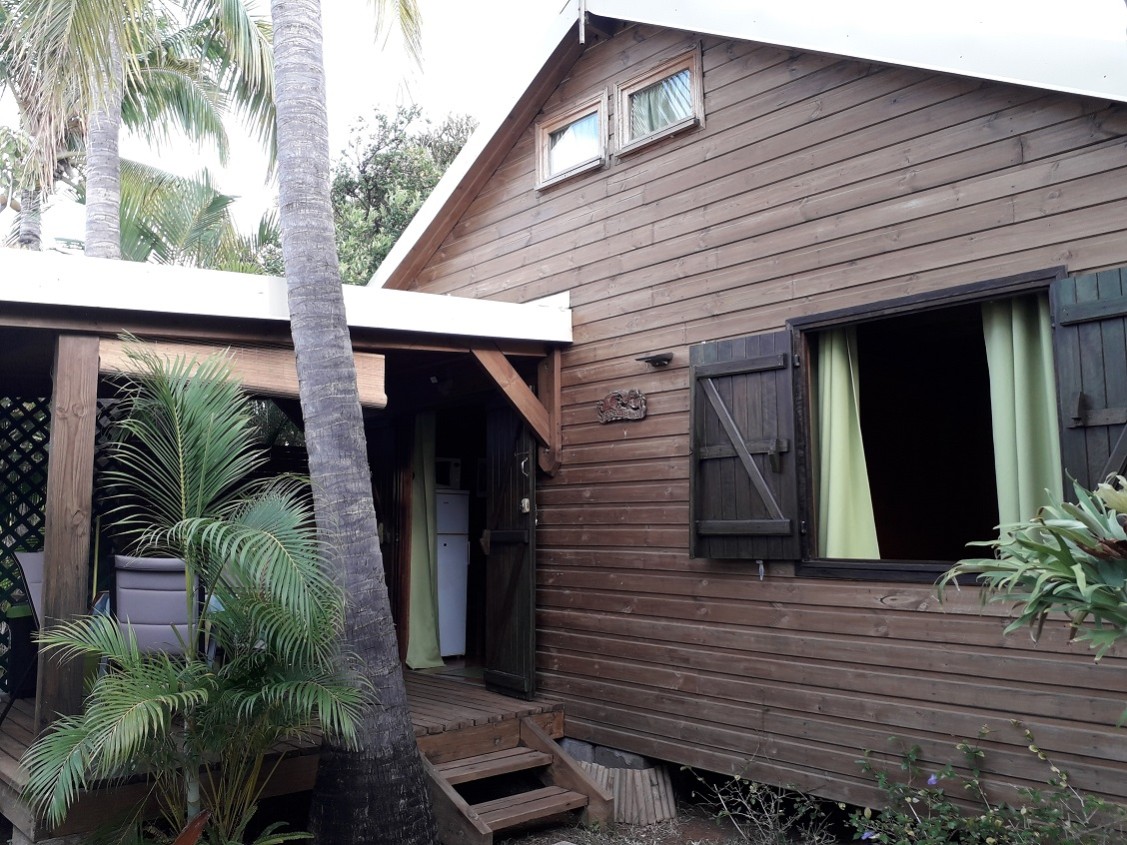 BUNGALOW LE COCO BLEU** Saline les bains 974