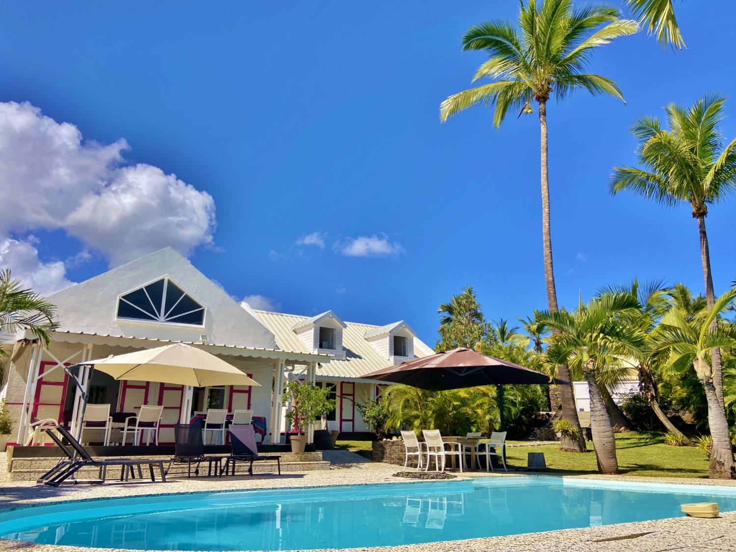 piscine villa Perle des Îles - location vacances 974