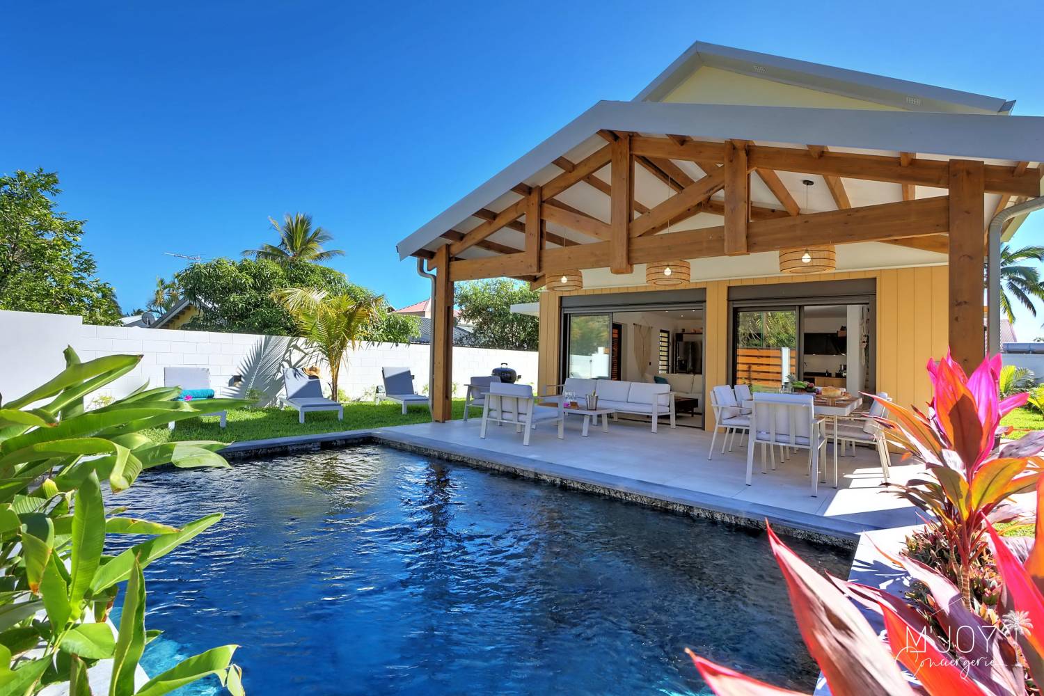 VILLA LUCIA***** L'Hermitage 974