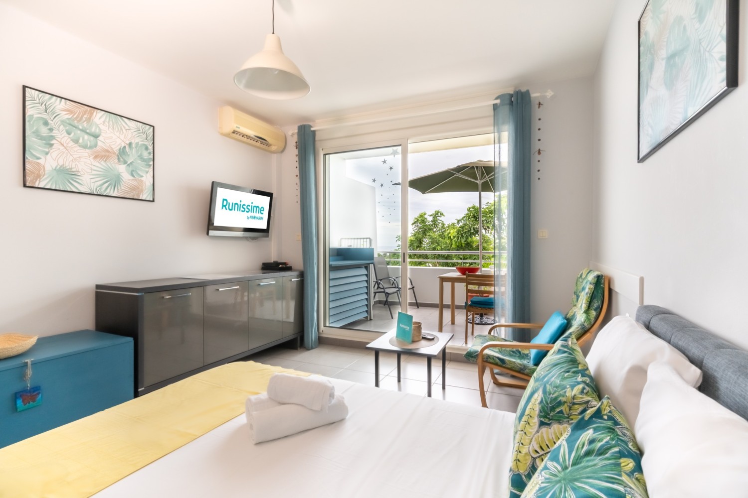 STUDIO FLAMBOYANT La Saline les bains 974