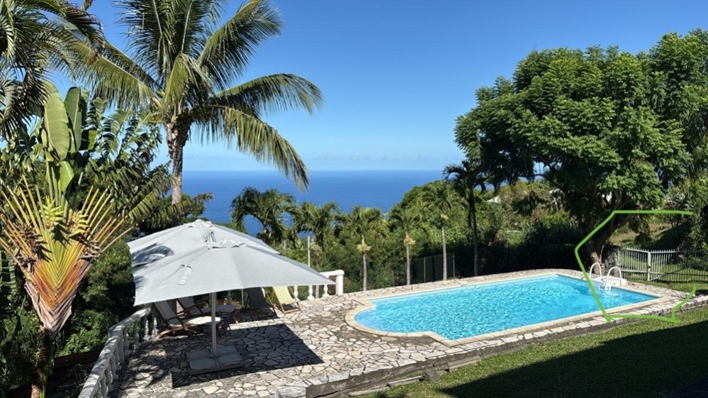 Chambre avec terrasse et vue panoramique sur le lagon à Saint-Leu, jardin tropical et piscine chauffée