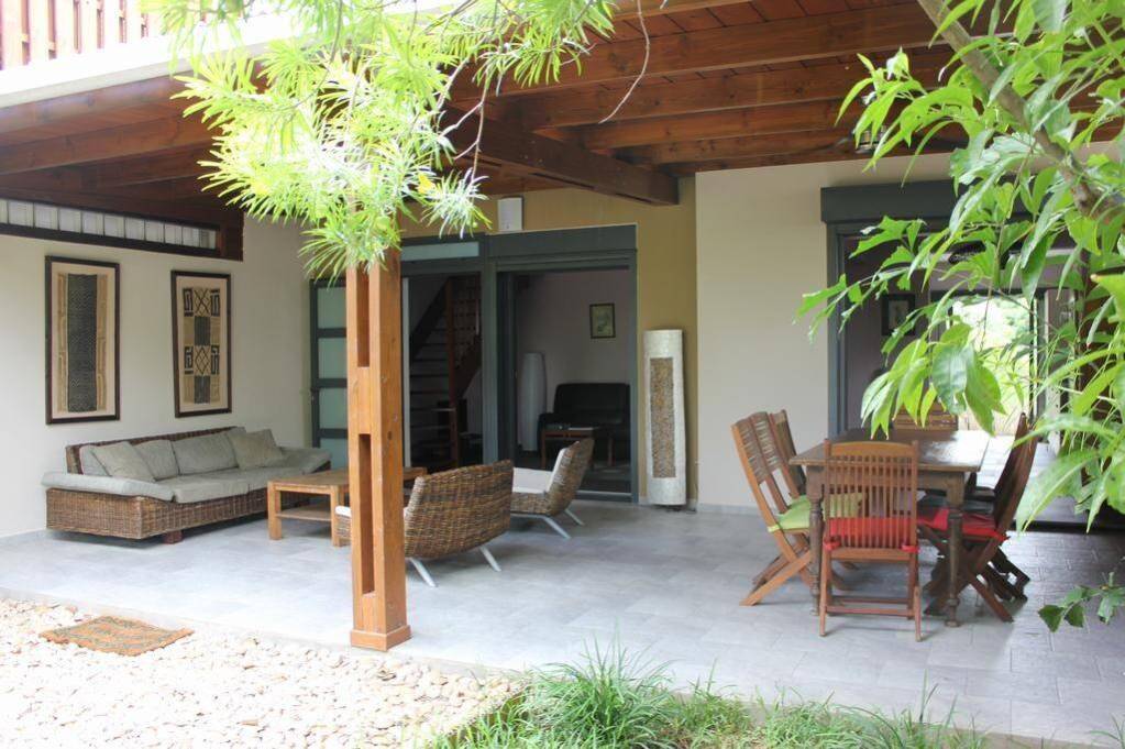 VILLA ALAMANDA L'Hermitage 974