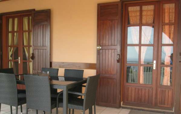 APPARTEMENT LES DATTIERS*** Saint-Leu 974