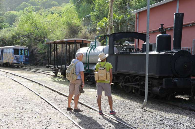 La Grande Chaloupe gare du chemin de fer à l'ile de La Réunion 974