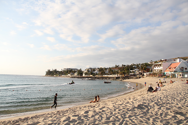 Plage des Roches Noires 974