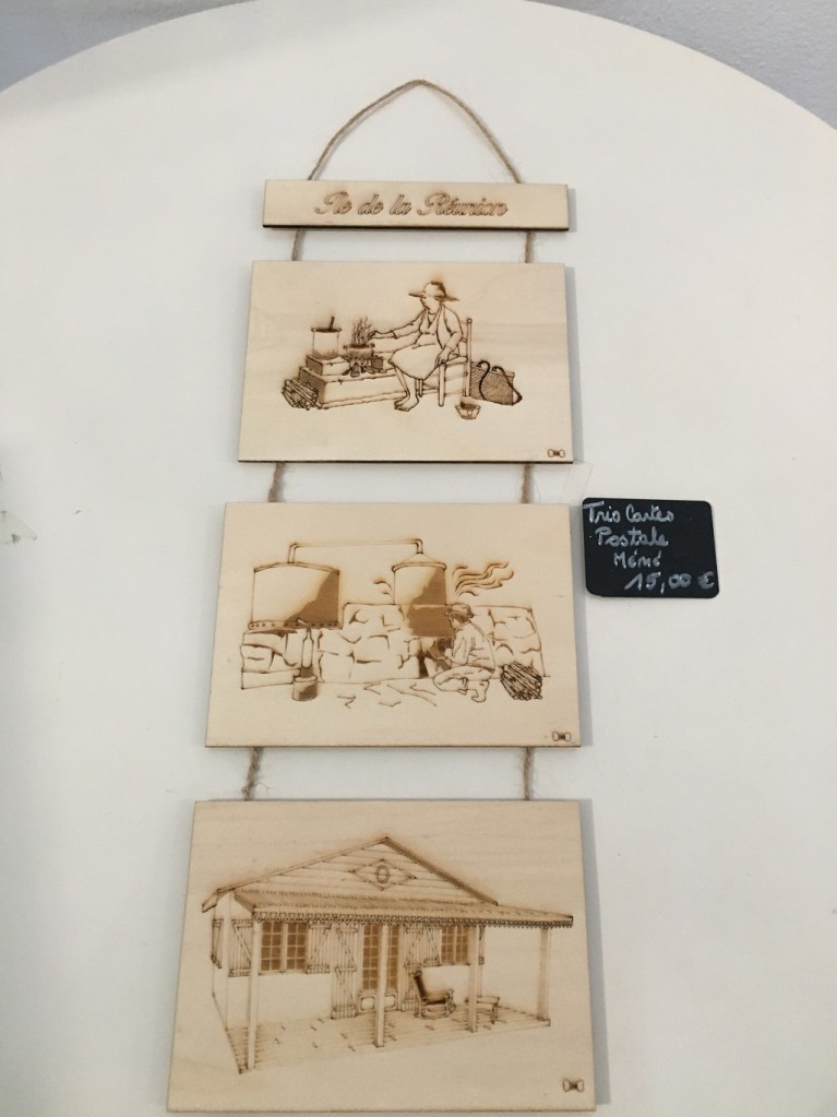 Trio de carte postale en bois mémé