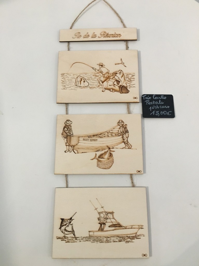 Trio de carte postale en bois pêcheurs