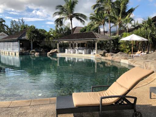 LE BAR (LUX*Saint Gilles) 974