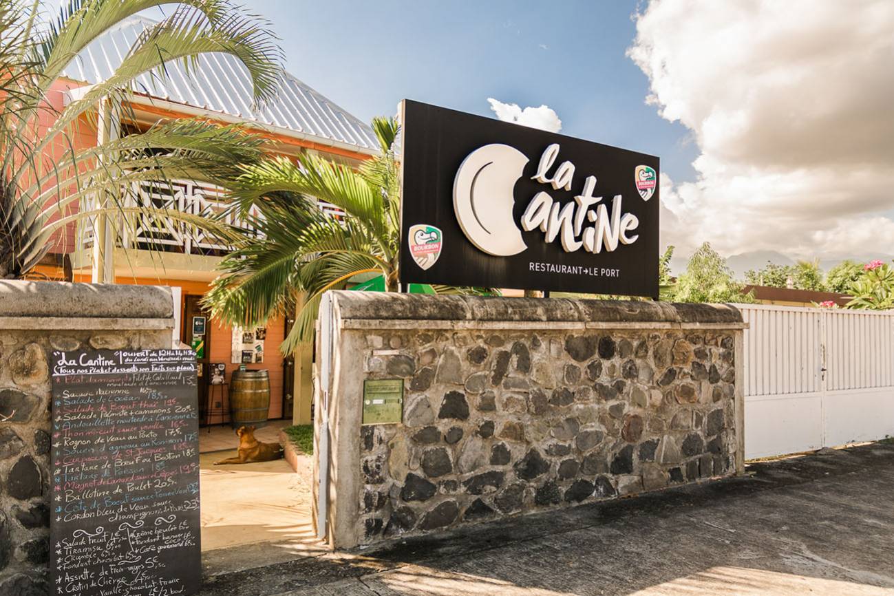 Restaurant La Cantine Le Port 974