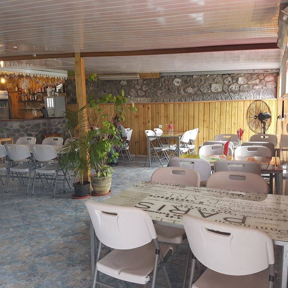 FAST FOOD LE ZEMBROCAL DES ÎLES Le Port 974