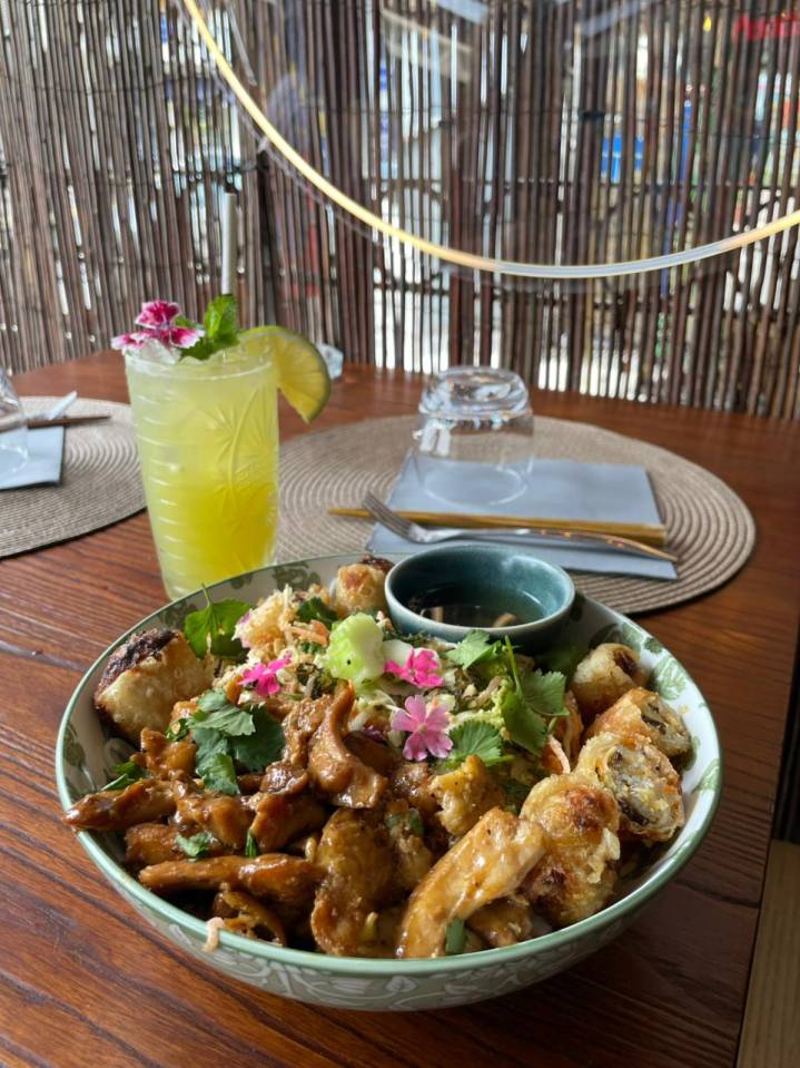 Ô SAÏGON Saint-Gilles 974