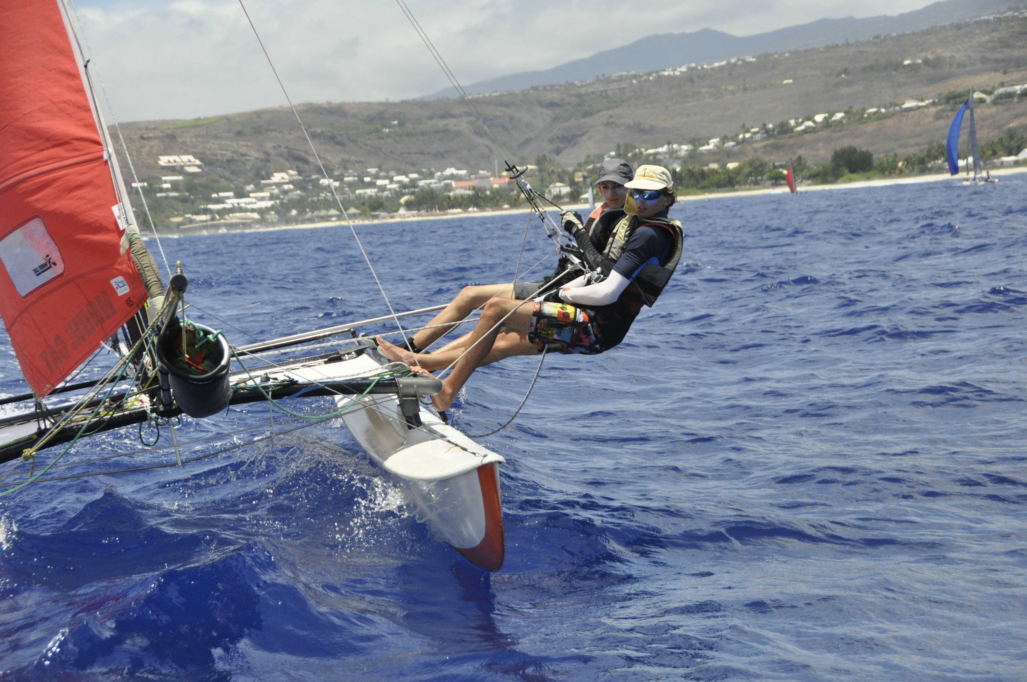 TOUS EN VOILE AVEC LA BASE NAUTIQUE DE L'OUEST !