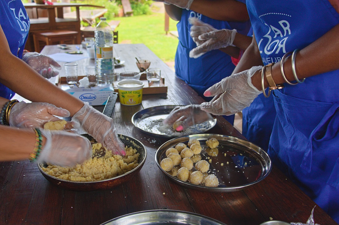 ZARLOR SAVEURS PÉI - ATELIER PÂTISSERIES INDIENNES DE RAGINEE