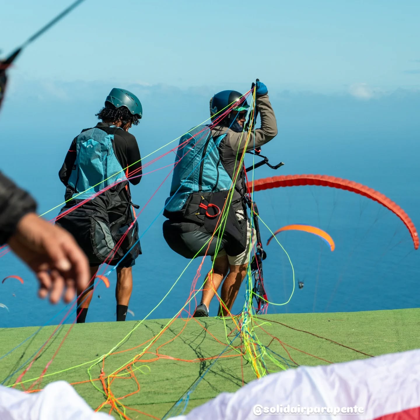 SOLID'AIR PARAPENTE - NOU VIV SA TER LA