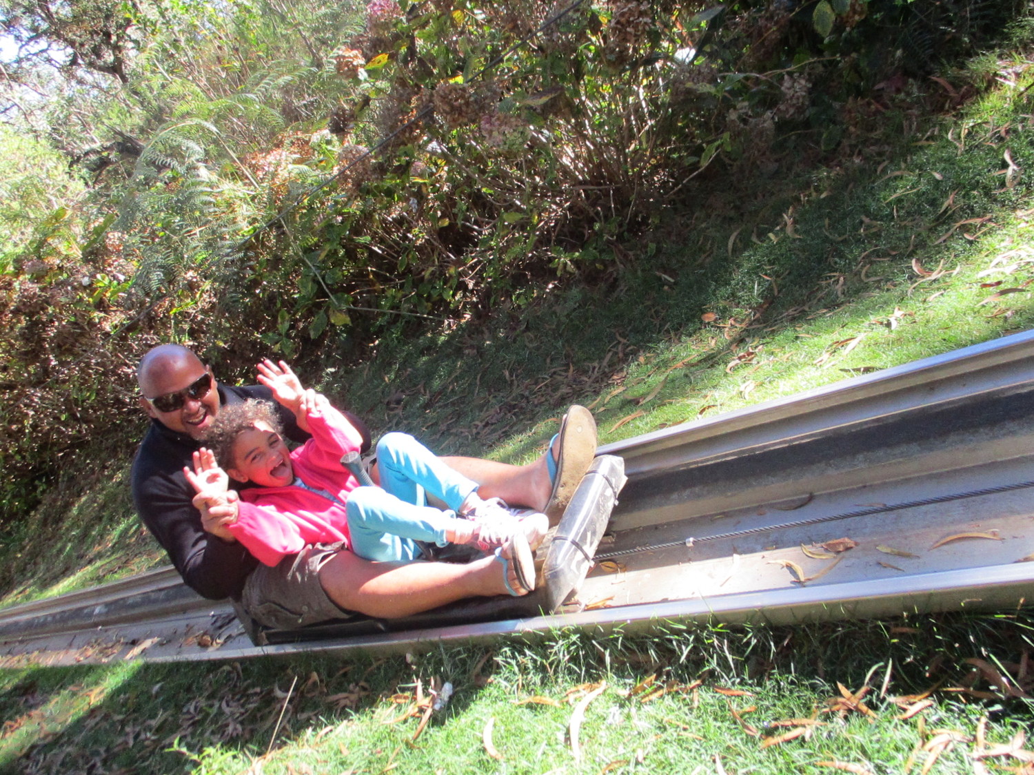 luge d'été en famille au Maïdo ile de la Réunion 974